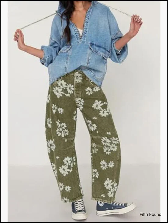 Distressed Floral Patchwork Wide Leg Jeans Mid Rise Barrel Fit - Picture 4 of 7